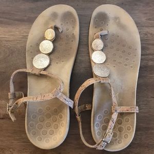 Vionic Gold Cork Medallion T Strap Sandal